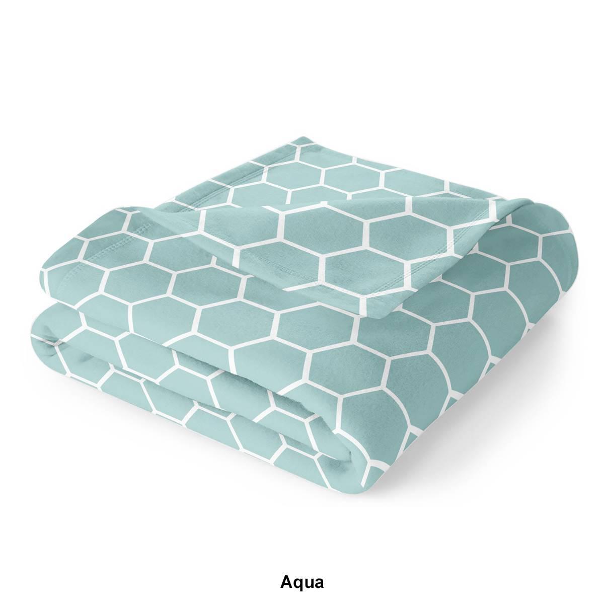 Spirit Linen Home™ Velvet Plush Honeycomb Throw Blanket