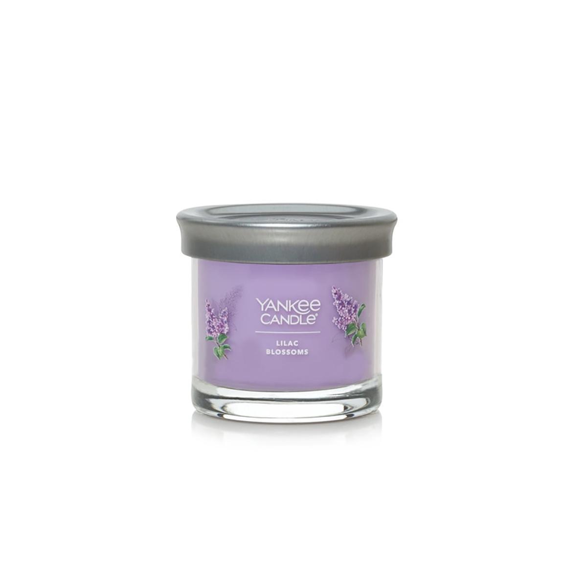 Yankee Candle(R) Signature Lilac Blossom Small Tumbler Candle
