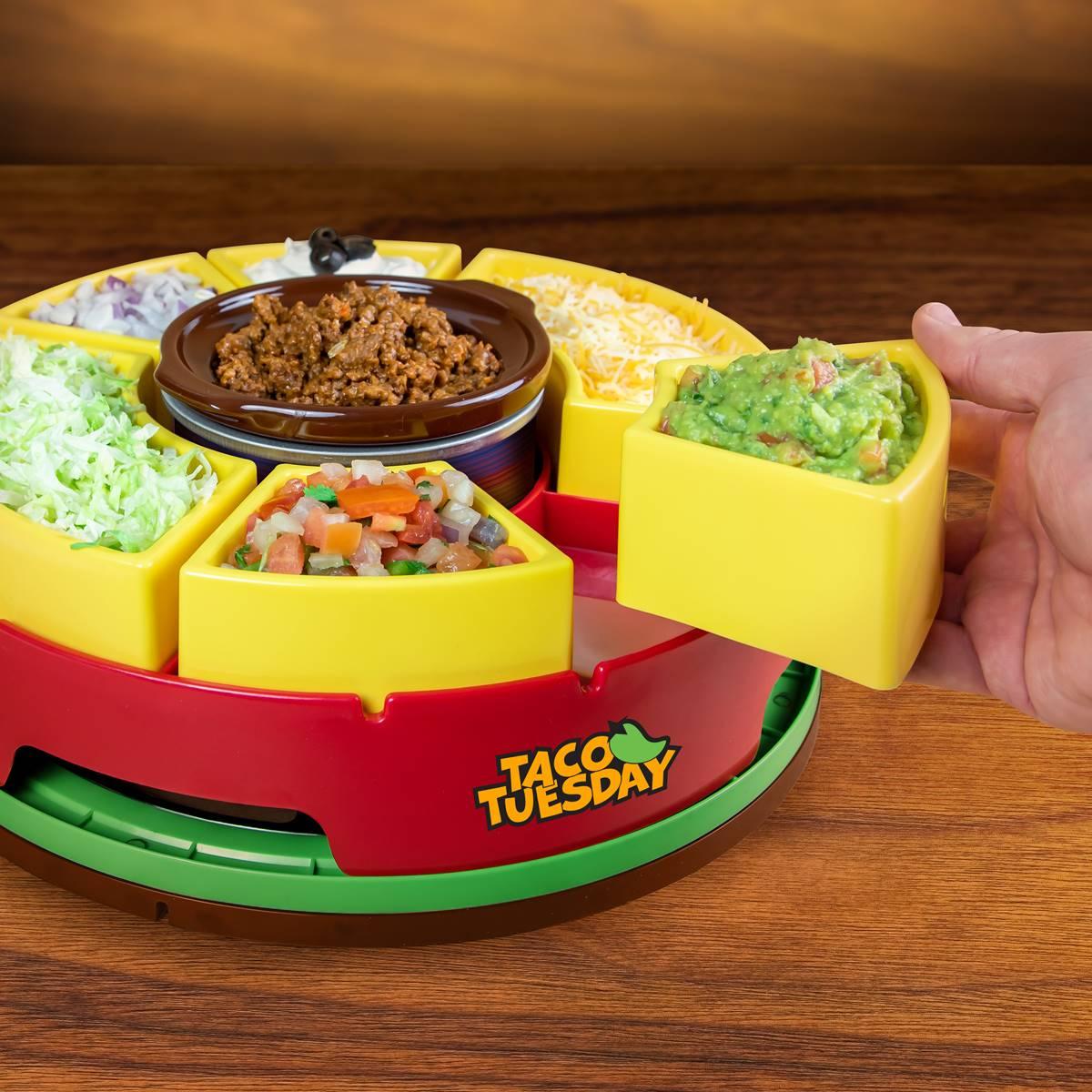 Nostalgia™ Taco Tuesday Lazy Susan Taco Bar