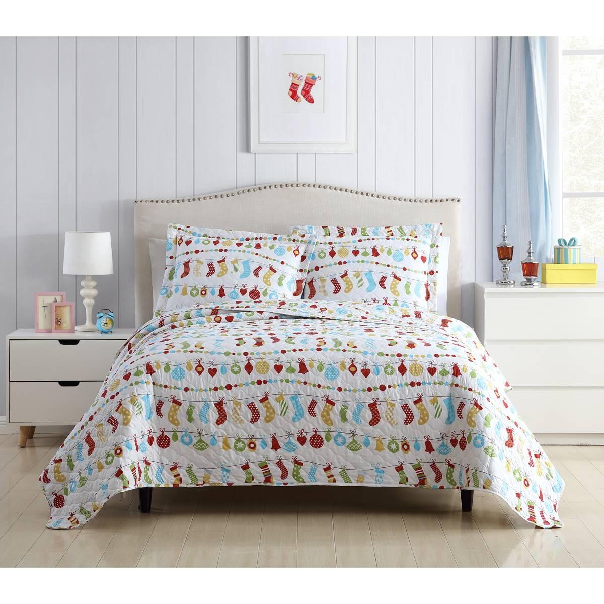 Spirit Linen Home(tm) Holiday Colorful Christmas Quilt Set