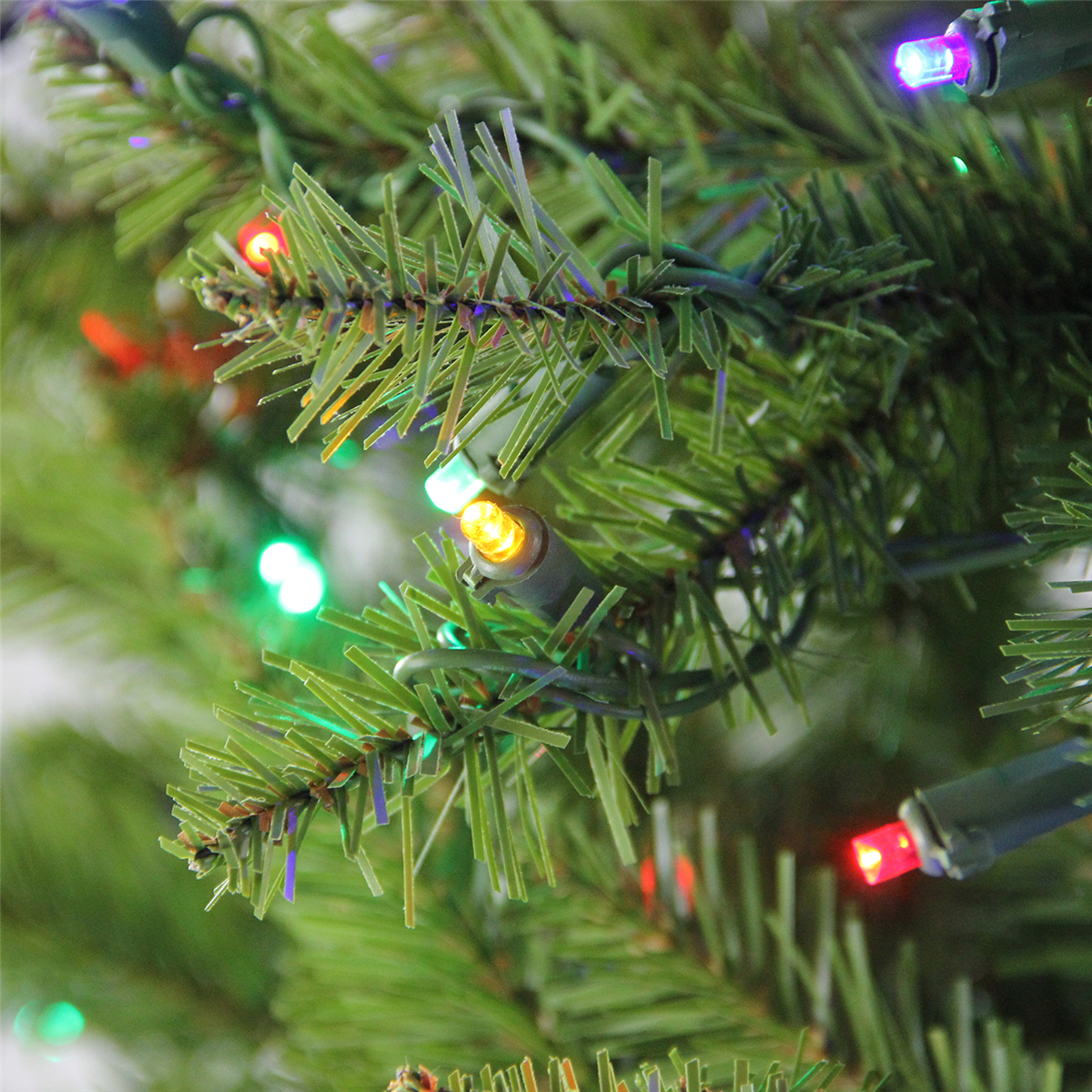 Northlight 7.5ft. Pre-Lit Northern Pine Artificial Christmas Tree