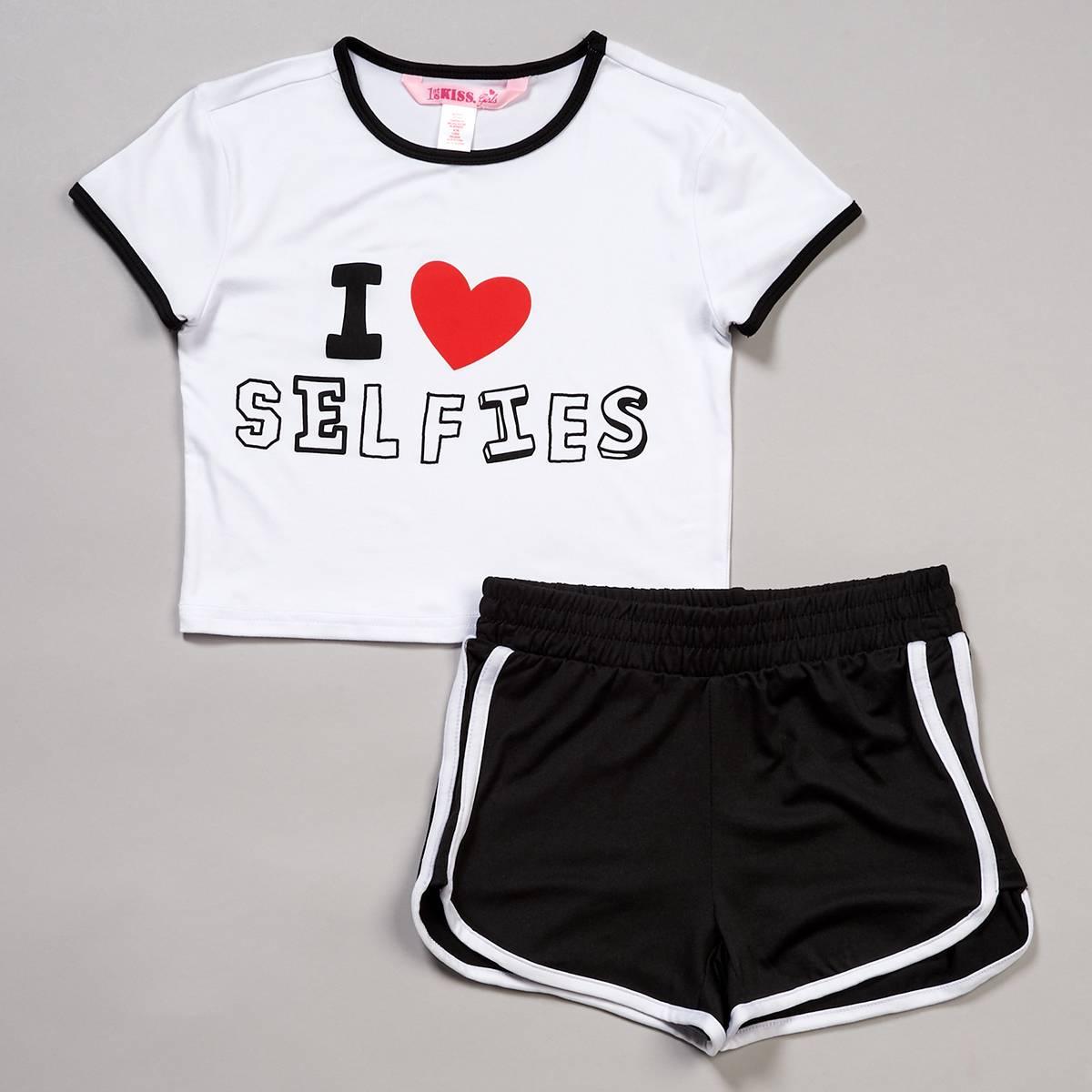 Girls (7-14) 1st Kiss I Love Selfies Tee w/ Shorts