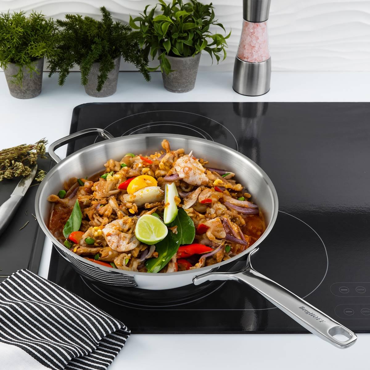 BergHOFF Helix Stainless Steel 12in. Wok Pan w/ Glass Lid