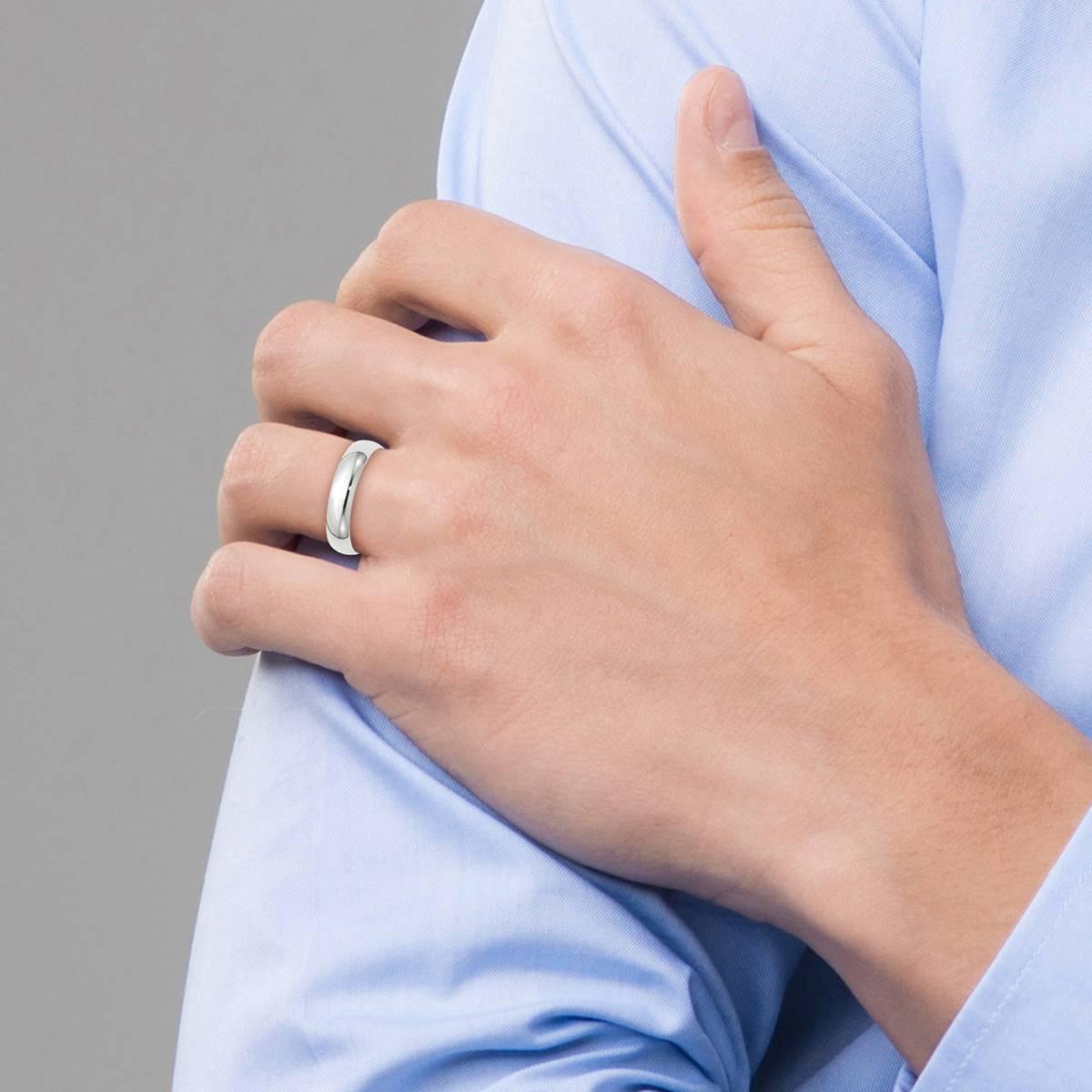 Endless Affection™ 10kt. White Gold 5mm Wedding Band