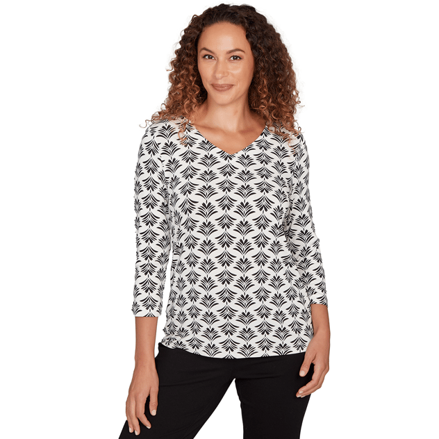 Womens Emaline Key Items 3/4 Sleeve Boat Neck Geometric Tee