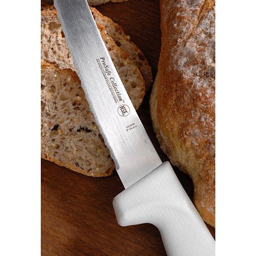BergHOFF Ergonomic 9in. Curved Serrated Bread Knife