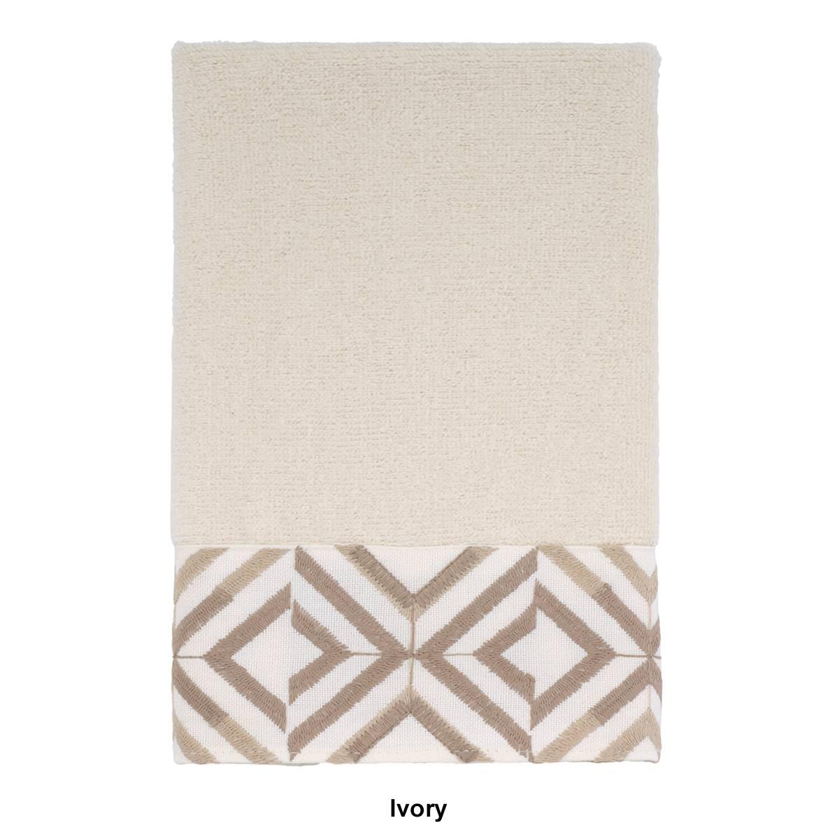 Avanti Harlow Fingertip Towel