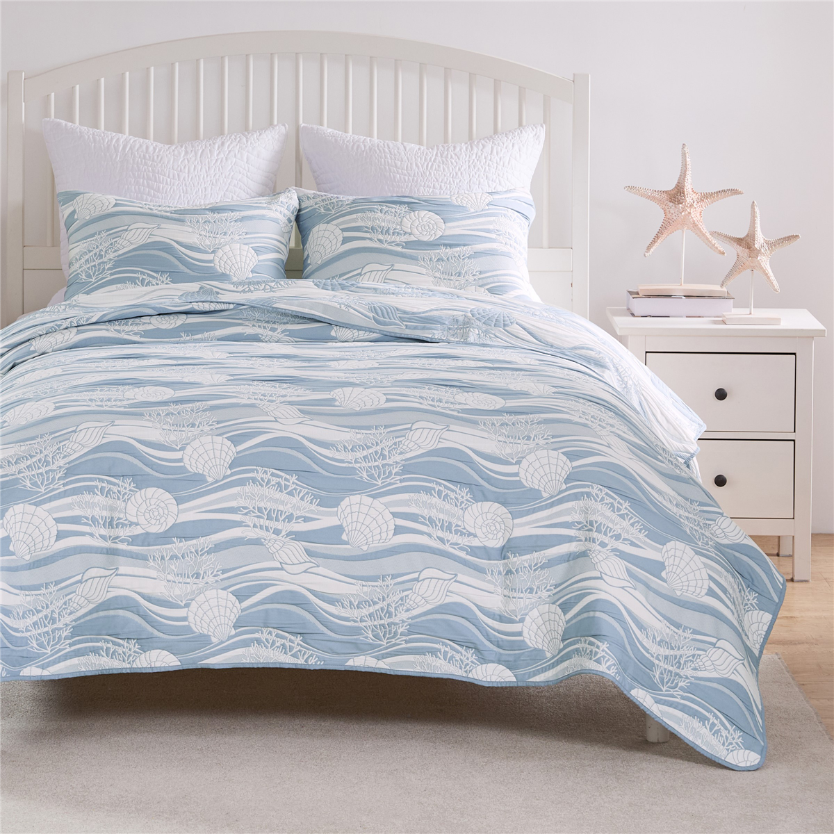 Greenland Home Fashions(tm) Dover Reversible Coastal Coverlet Set