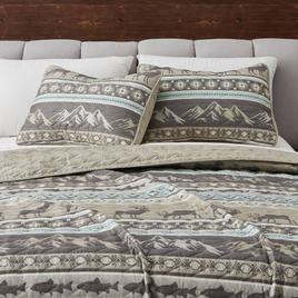 FreshFolds Yosemite 3pc. Reversible Wildlife Stripe Quilt Set