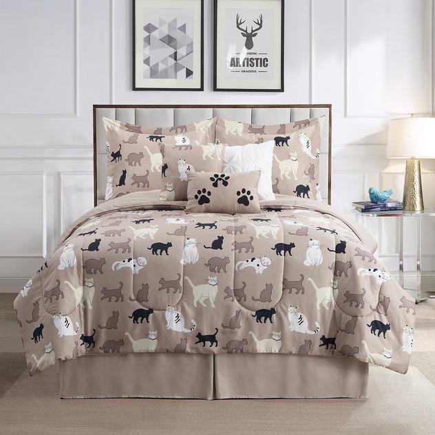Ashley Cooper™ Leoona Reversible 7pc. Comforter Set