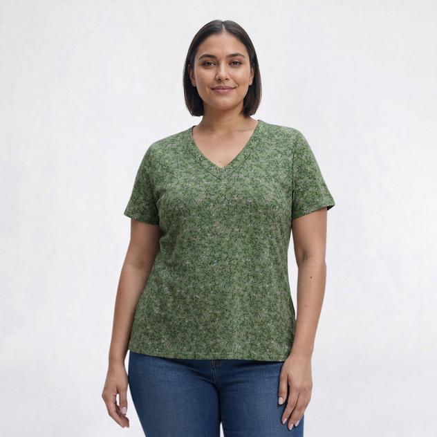 Plus Size Hasting & Smith Short Sleeve Floral V Neck Tee