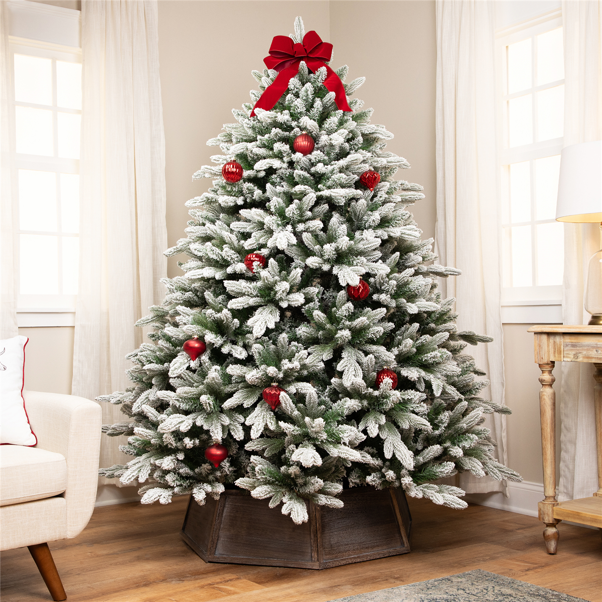 Northlight Real Touch(tm) 6.5ft Mountain Pearl Flock Christmas Tree