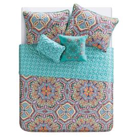 VCNY Home Yara Aqua Medallion Reversible Quilt Set