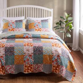 Greenland Home Fashions(tm) Carlie Modern Calico Patches Quilt Set
