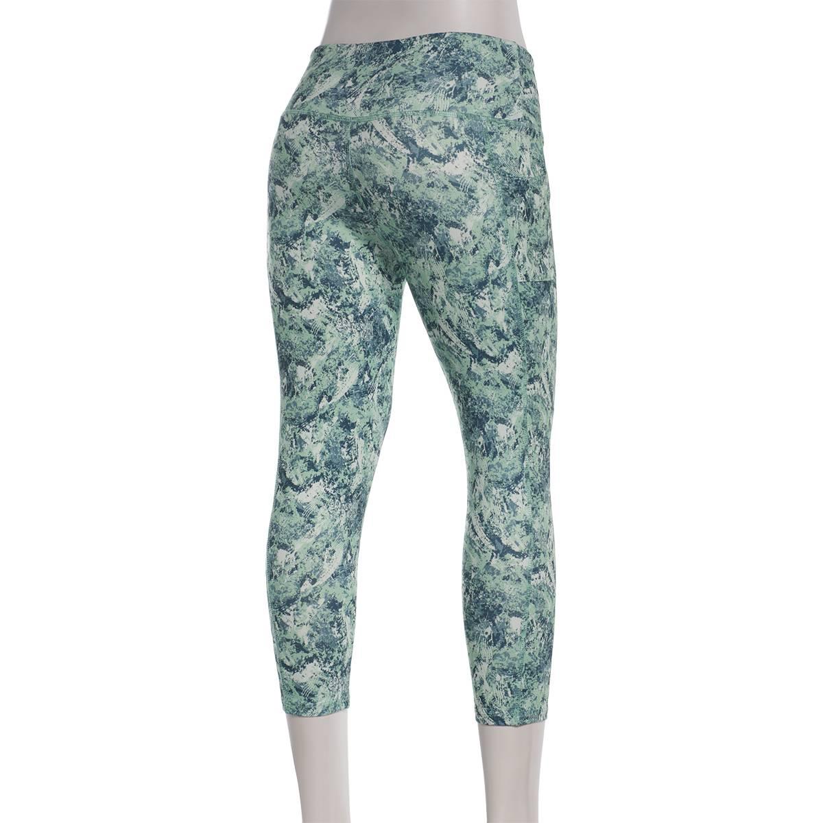 Womens Starting Point® Fields of Green Capri Leggings