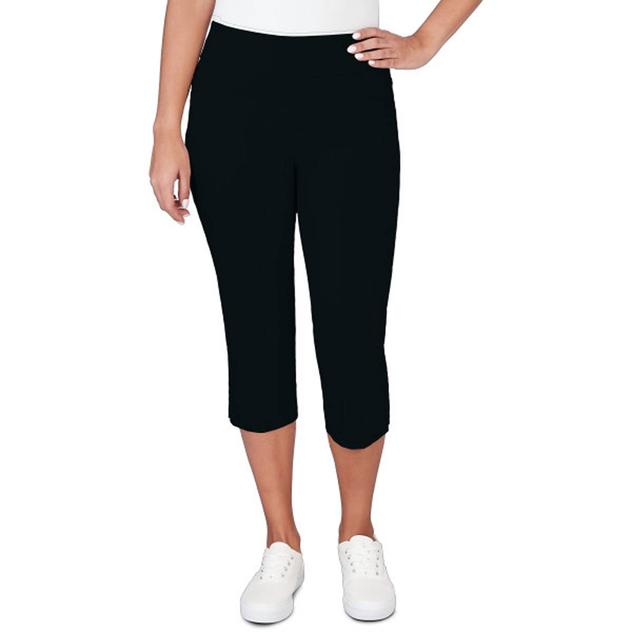 Petite Ruby Rd. Key Items Tech Pull-On Capri