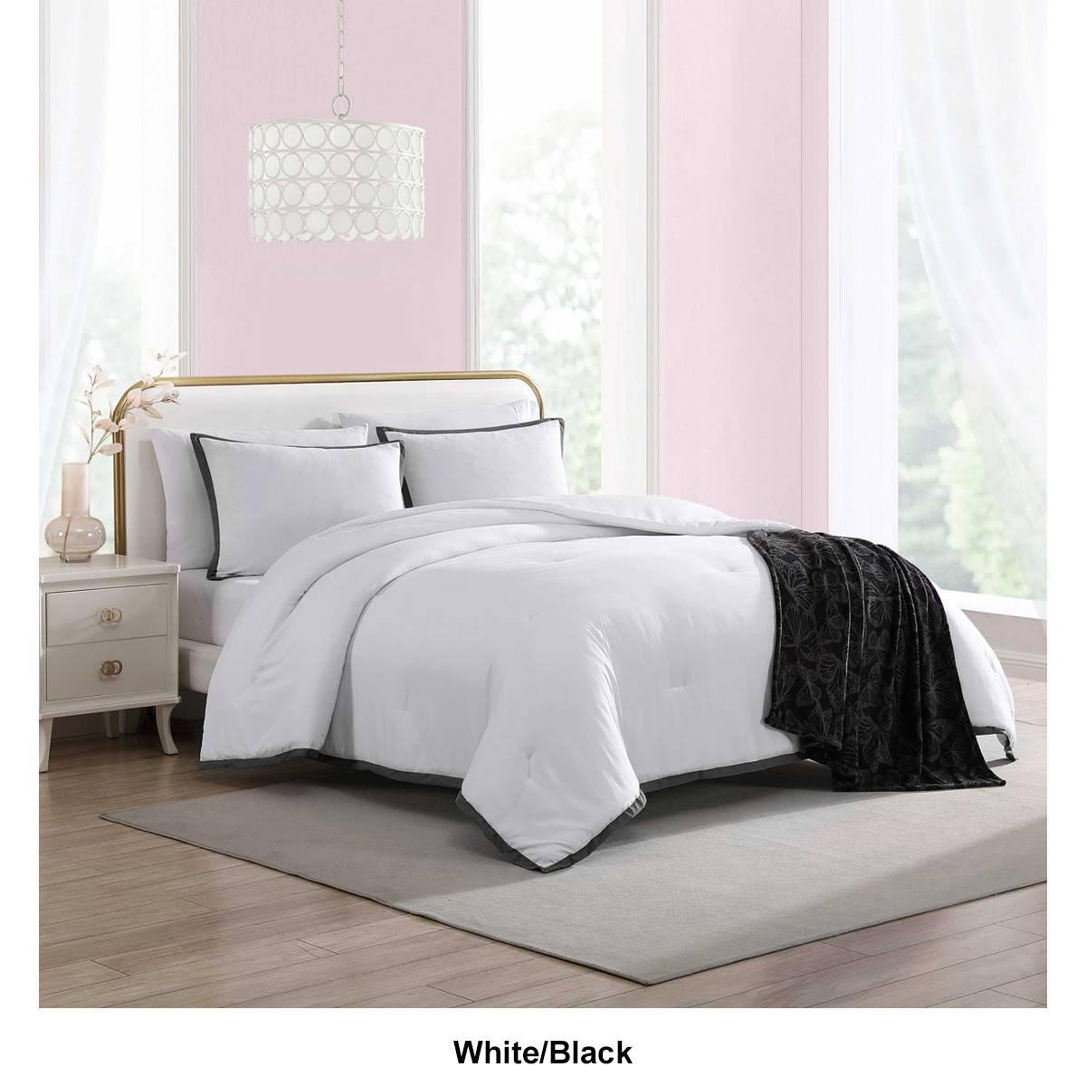 Betsey Johnson 4pc. Signature Hotel Comforter Set