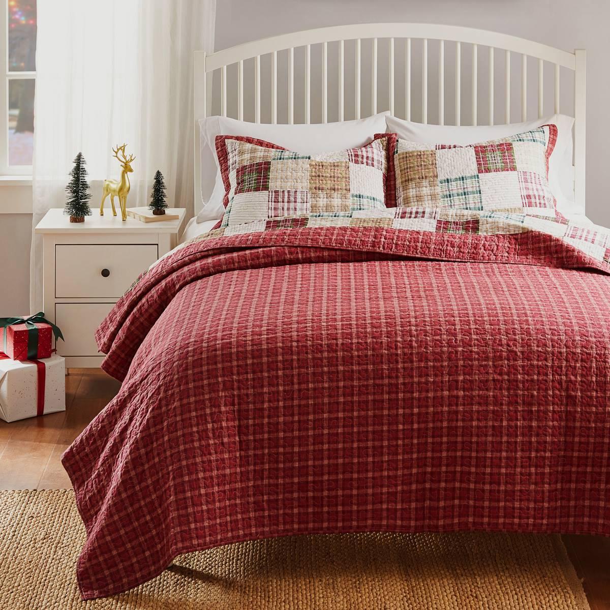 Greenland Home Fashions™ Oxford 100% Cotton Reversible Quilt Set