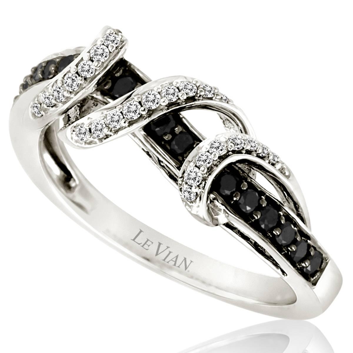 Le Vian(R) Blackberry Diamonds(R) Vanilla Diamonds(R) Ring