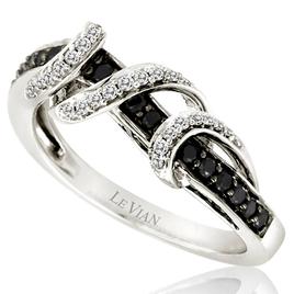 Le Vian(R) Blackberry Diamonds(R) Vanilla Diamonds(R) Ring