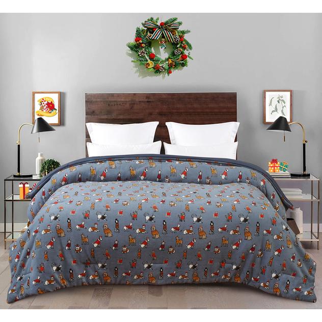 Ashley Cooper™ Reversible Santa Paws Plush Comforter
