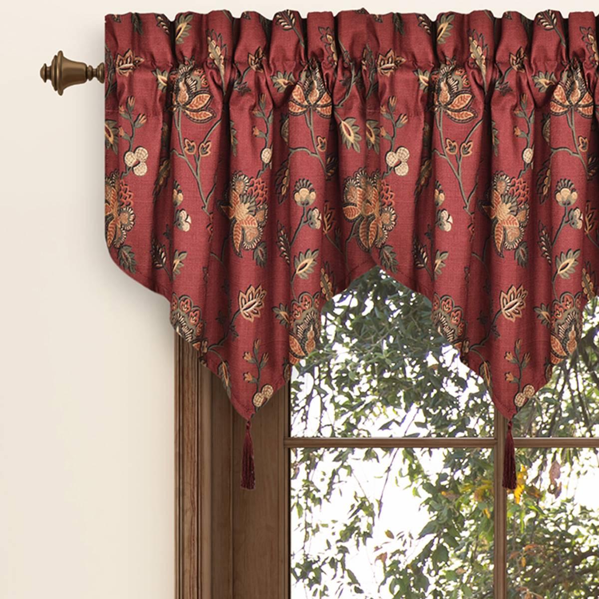 Royal Court Bari Jacquard Ascot Valance - 20x41