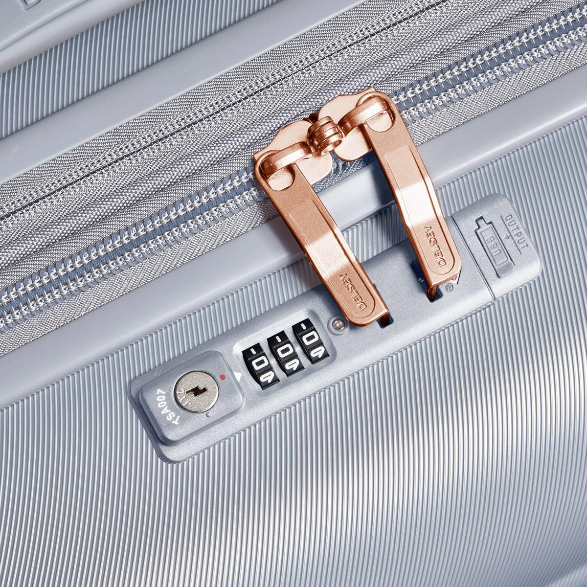 Delsey Paris CRUISE 3.0 20in. Expandable Spinner Carry-On