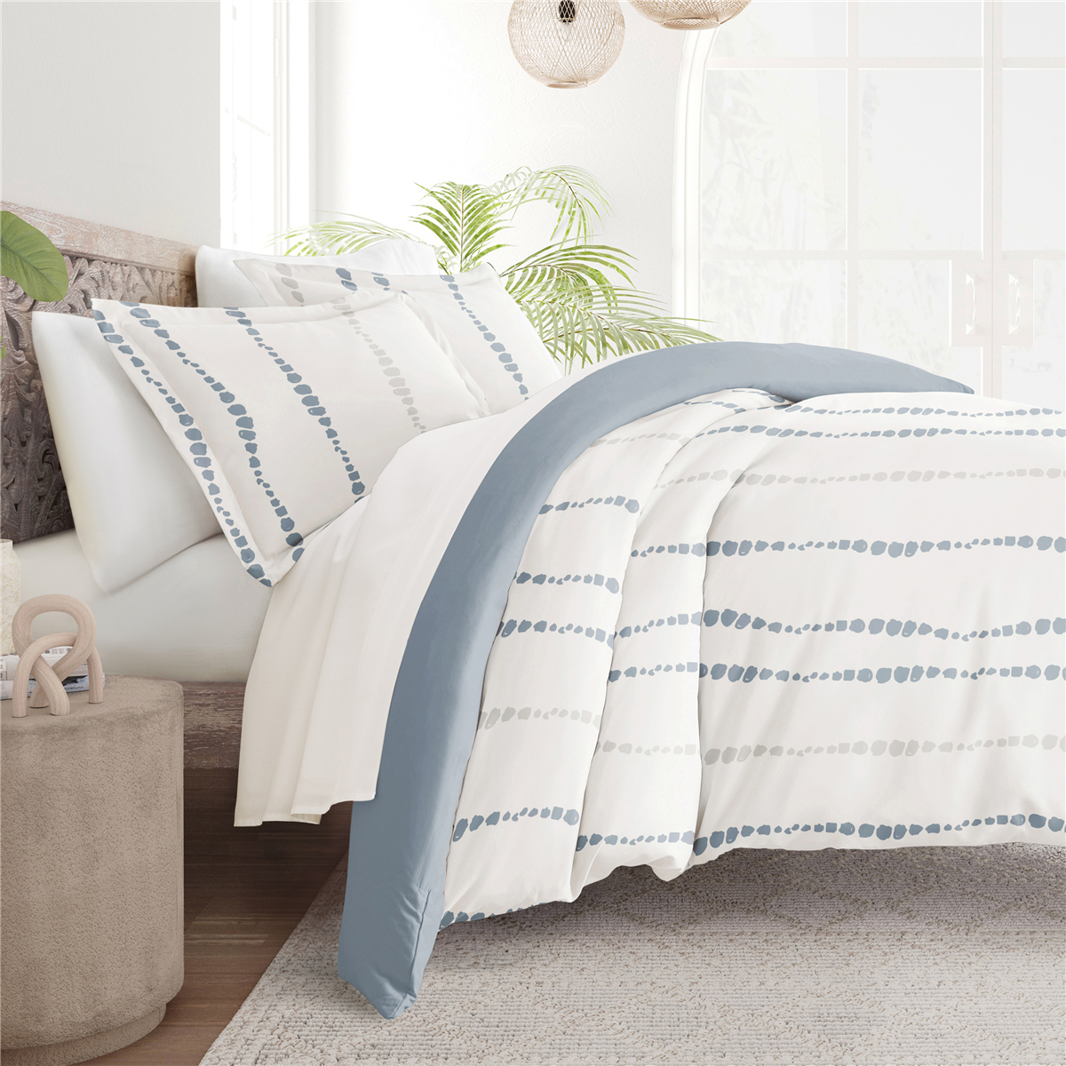 Soft Essentials Ultra-Soft Urban Vibe Reversible Duvet Cover Set