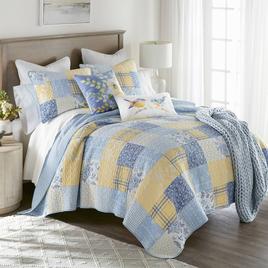 Donna Sharp Spring Flowers 3pc. Cotton Pieced Quilt Set