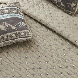 FreshFolds Yosemite 3pc. Reversible Wildlife Stripe Quilt Set