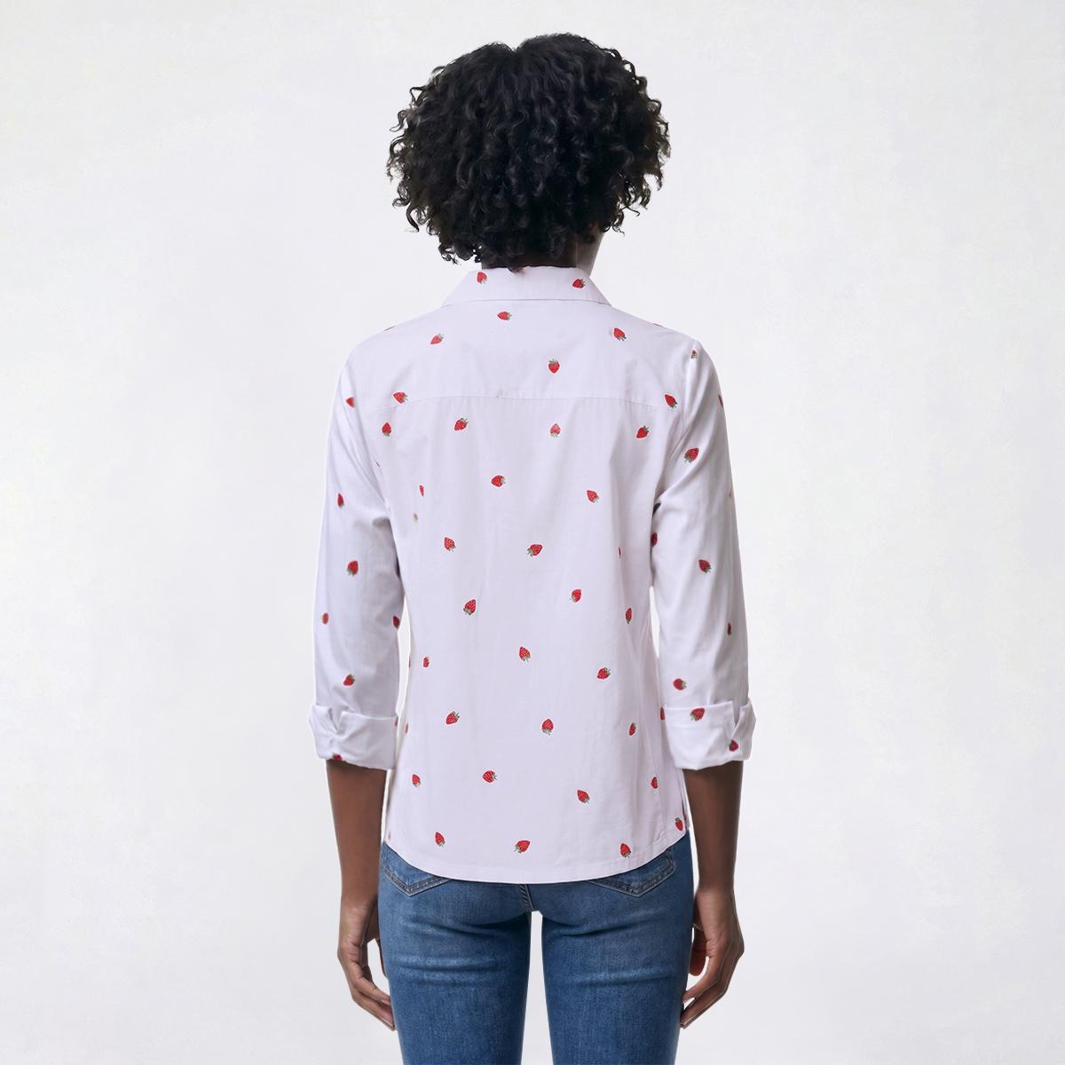 Petite Emily Daniels Strawberry Knit To Fit Casual Button Down