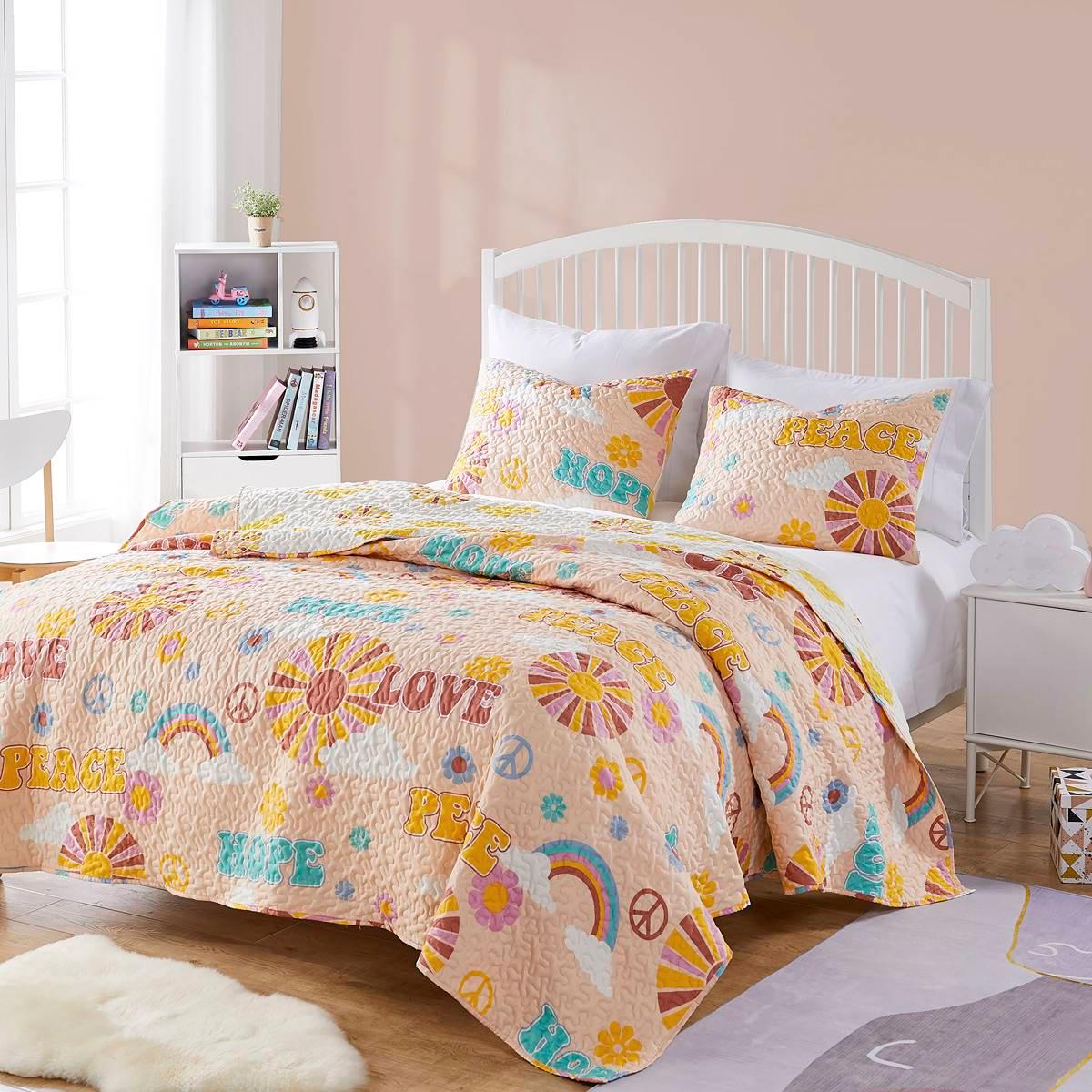 Greenland Home Fashions(tm) Cassidy Reversible Quilt Set