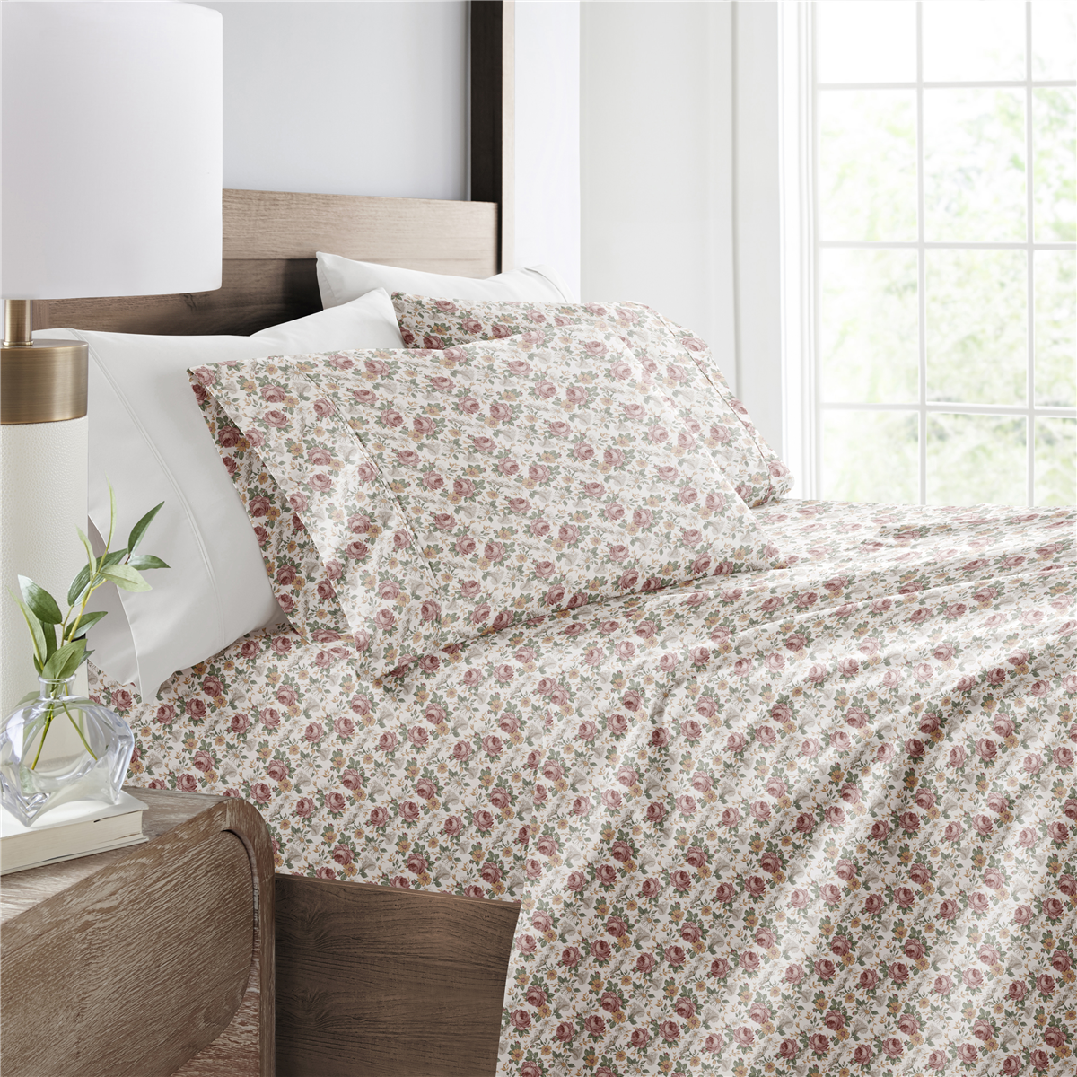 Soft Essentials 4pc. Ultra Soft Blooming Floral Sheet Set