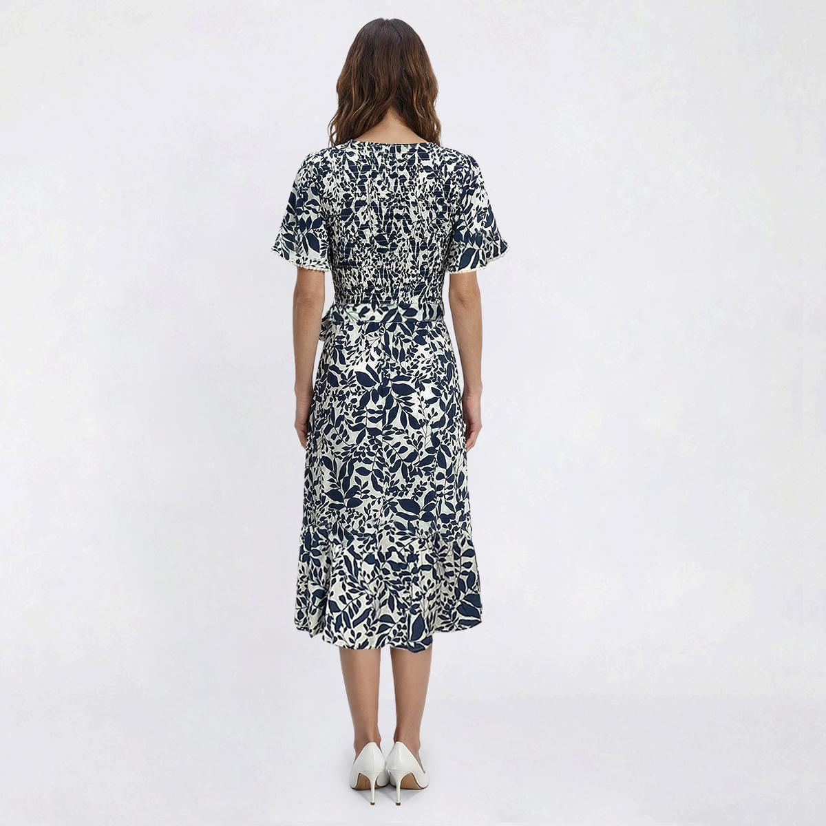 Womens Luxology Short Sleeve V Neck Leaf Smocked Midi Dress
