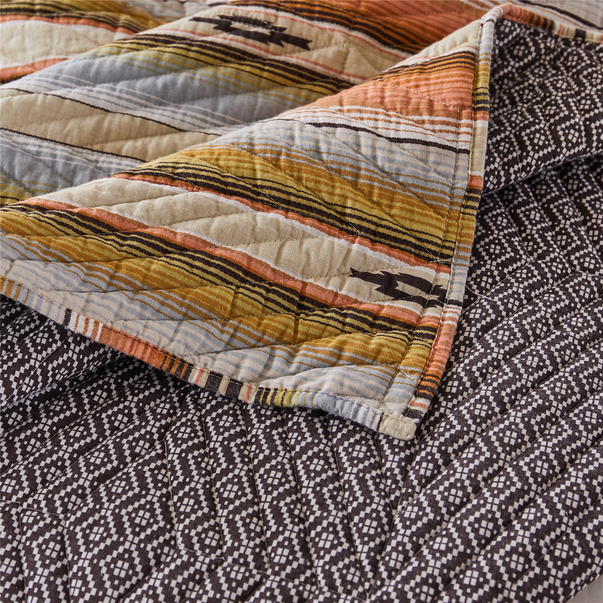 Greenland Home Fashions™ Painted Desert Reversible Quilted Throw