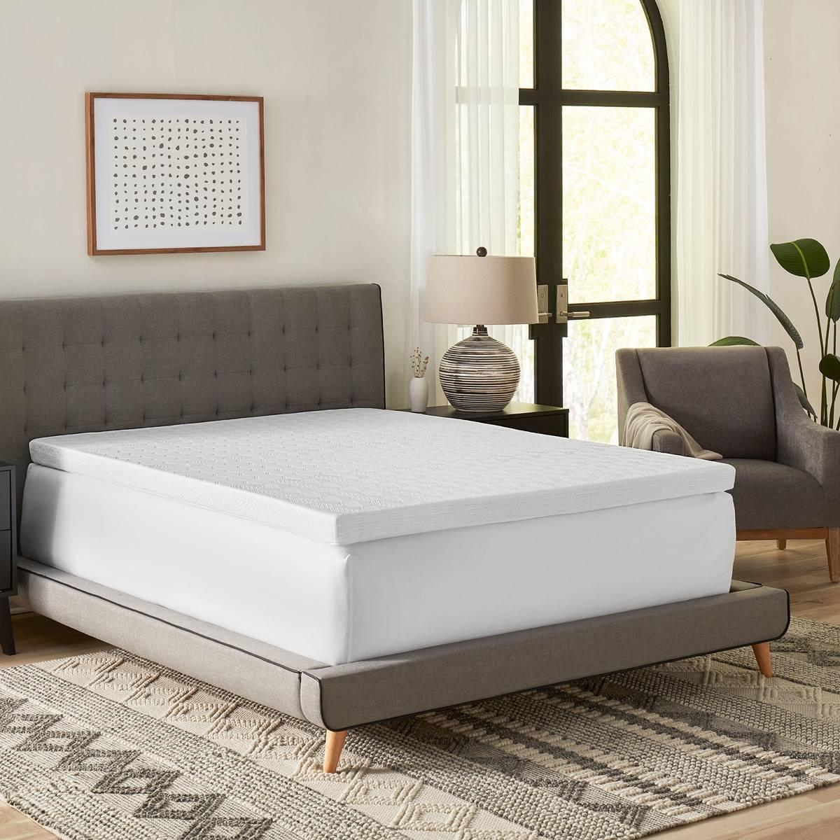 Bodipedic(tm) 3in. Gel-Infused Memory Foam Mattress Topper w/ Cover