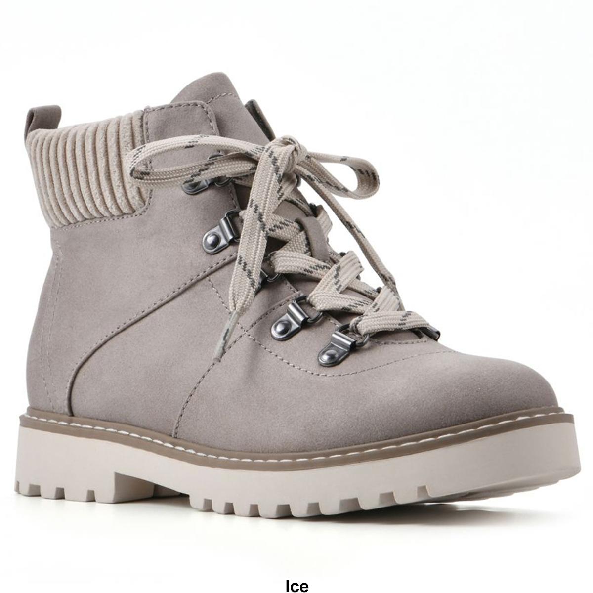 Womens Cliffs by White Mountain Connie Ankle Boots