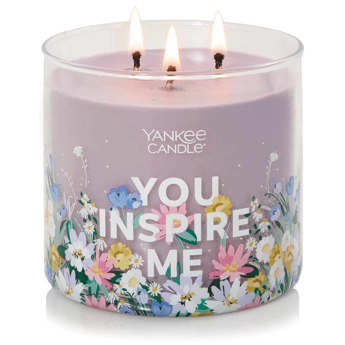 Yankee Candle(R) 14.5oz. Dried Lavender Oak 3-Wick Jar Candle