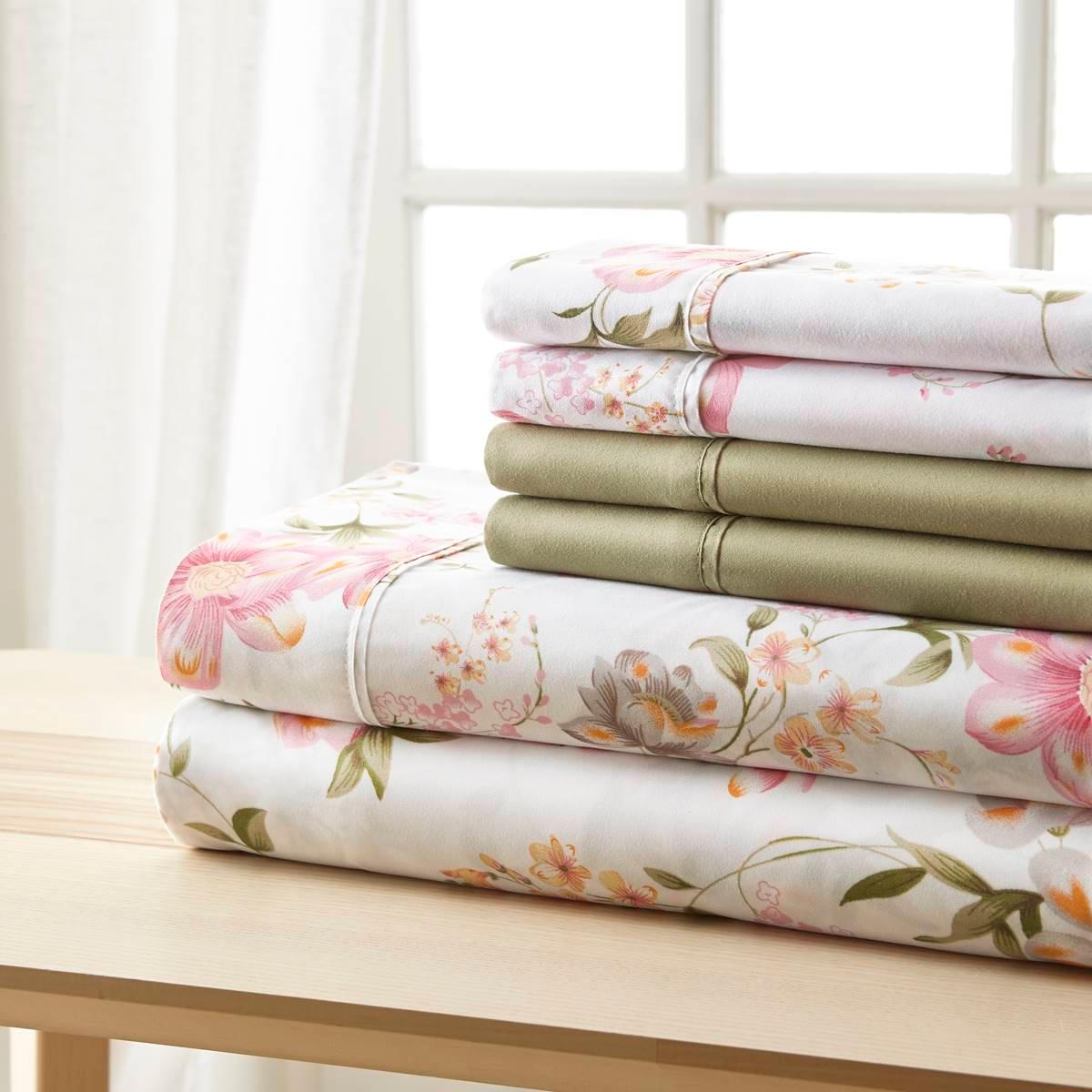 Spirit Linen Home(tm) Traditional Floral Sheet Set