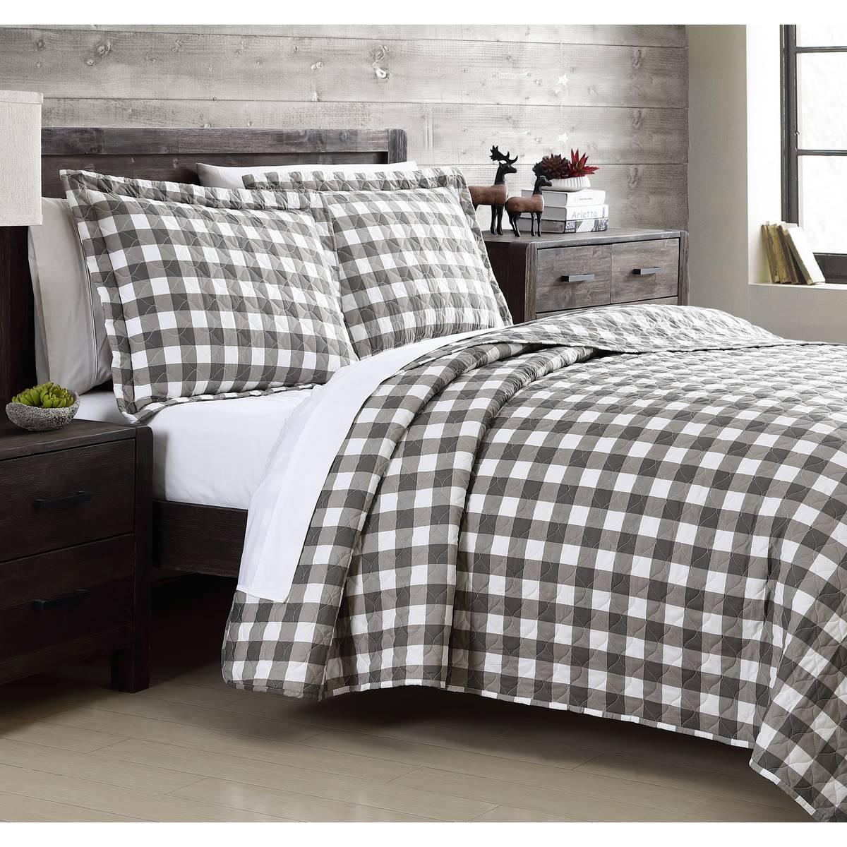 Spirit Linen Home™ Holiday Grey & White Quilt Set
