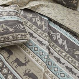 FreshFolds Yosemite 3pc. Reversible Wildlife Stripe Quilt Set