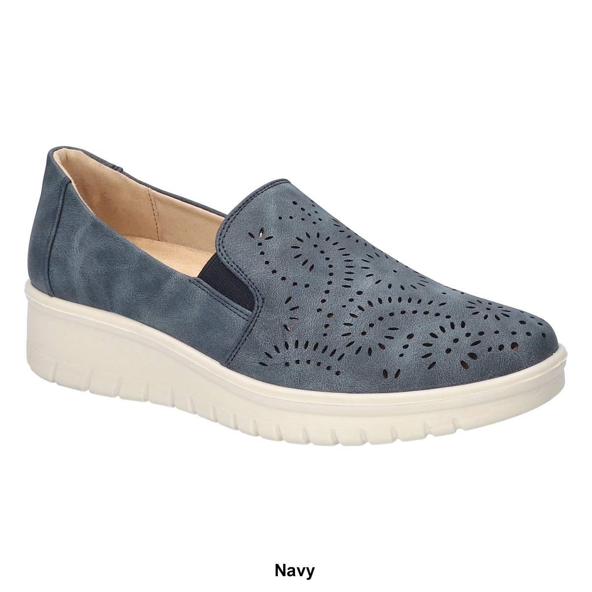 Womens Easy Street Ying Comfort Flats