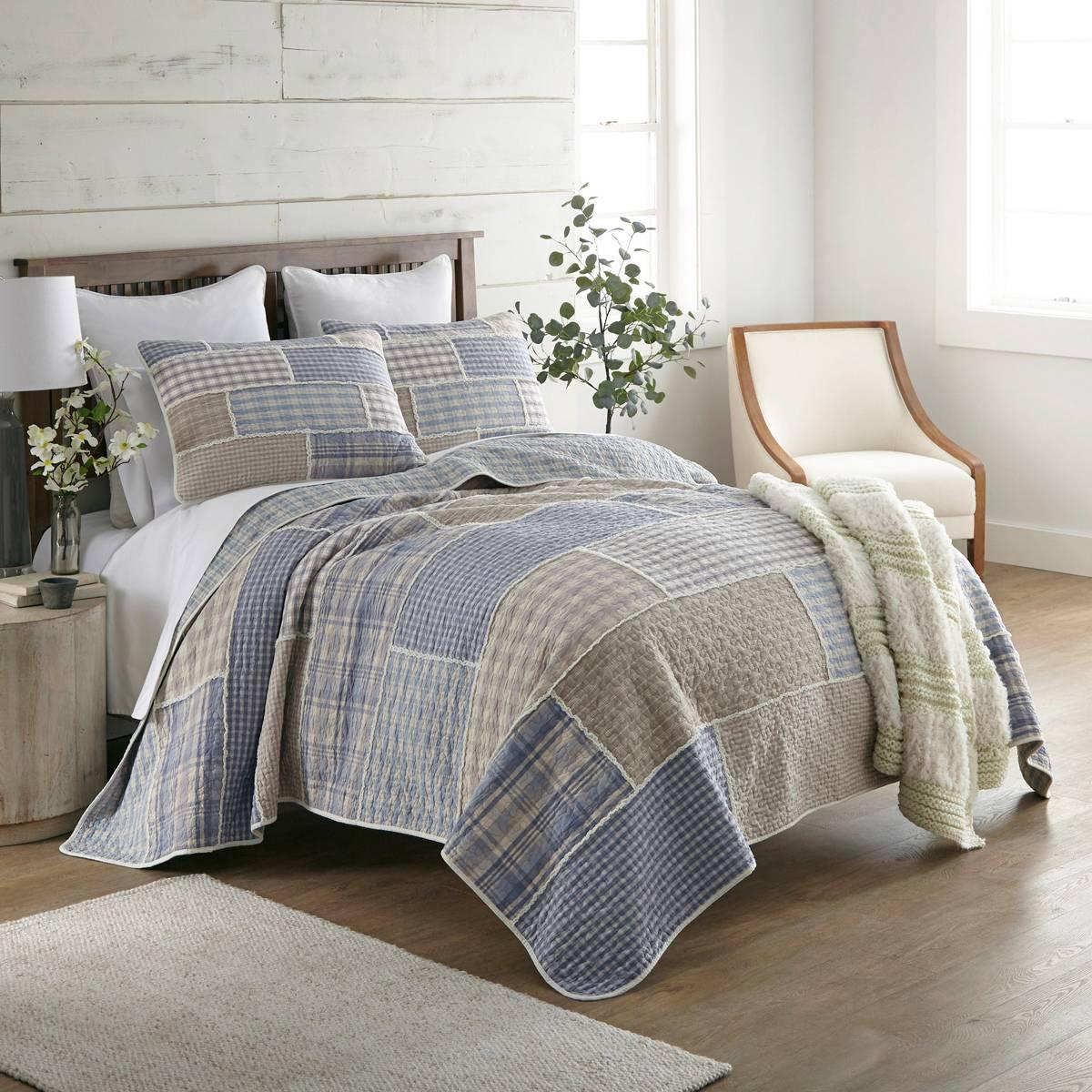 Donna Sharp Slate Cobblestone 3pc. Quilt Set