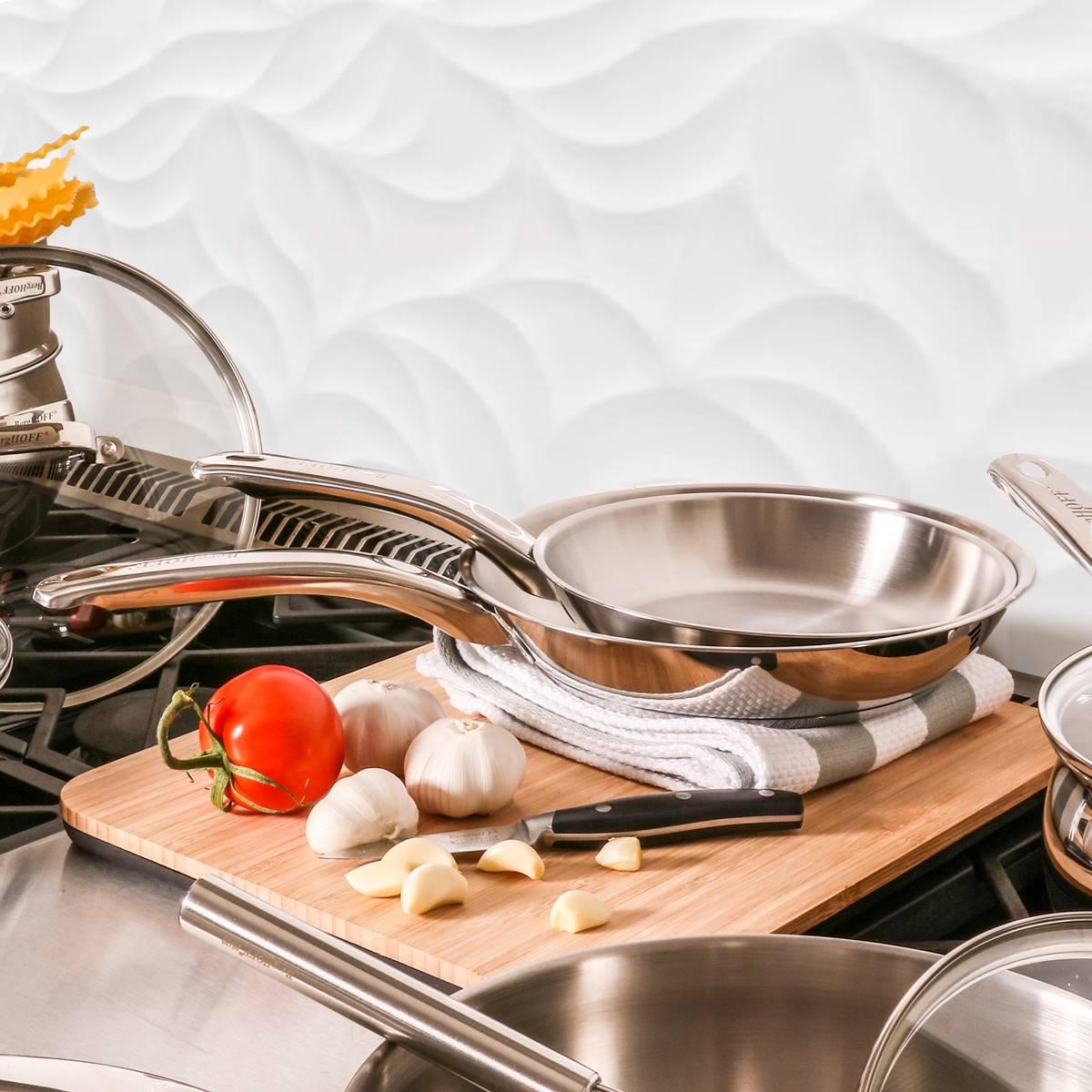 BergHOFF Belly Shape Stainless Steel 10.5in. Skillet with Lid