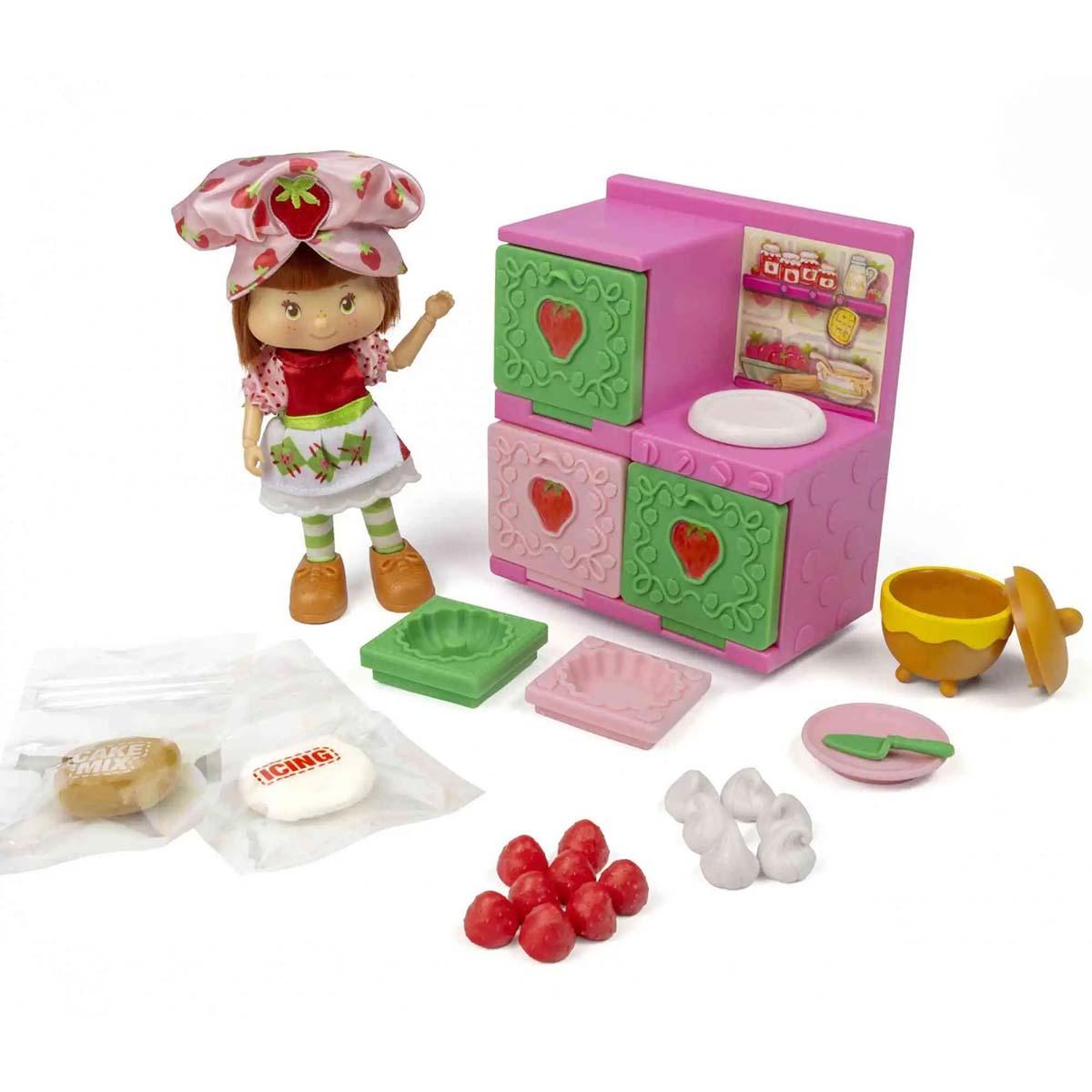 Strawberry Shortcake Doll & Berry Bake Shoppe Playset