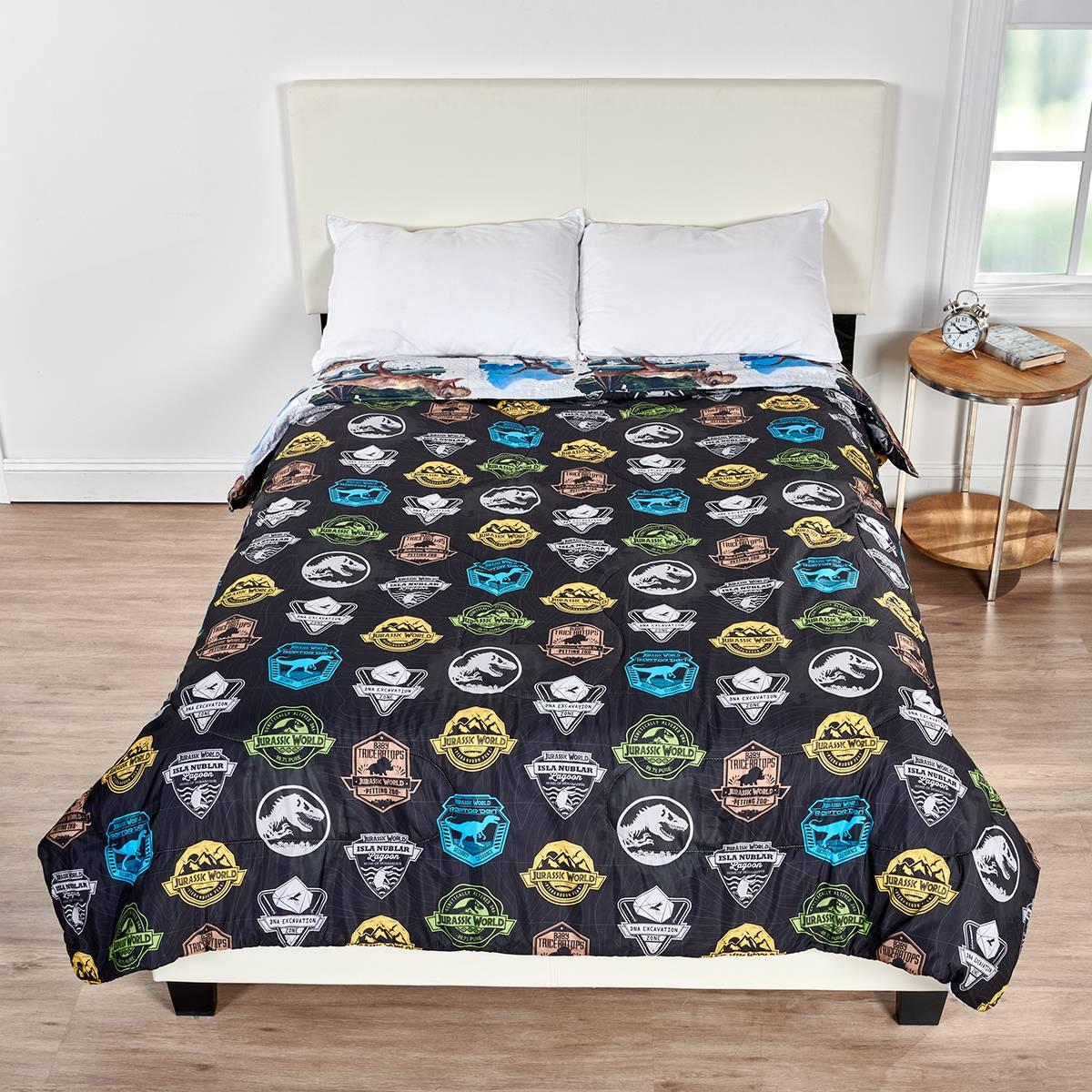 Jurassic World Charts & Graphs Reversible Comforter Set