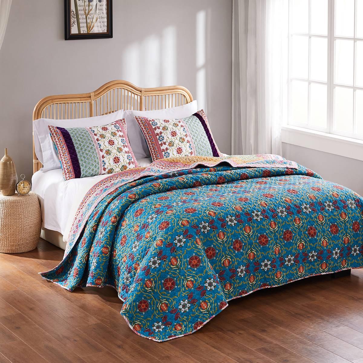 Greenland Home Fashions™ Thalia Velvet Embellished Quilt Set