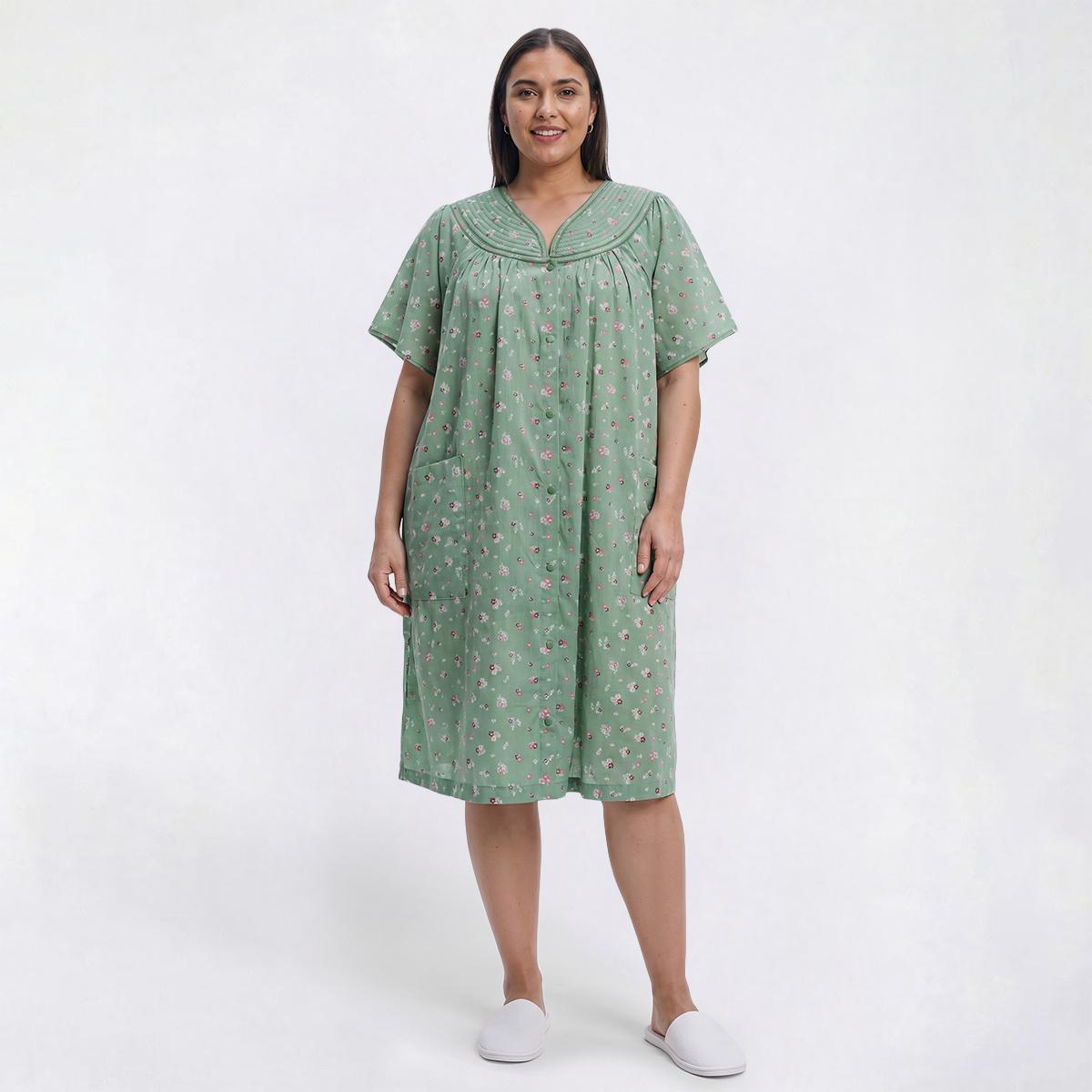 Plus Size Moon to Noon Trapunto Floral Snap Robe
