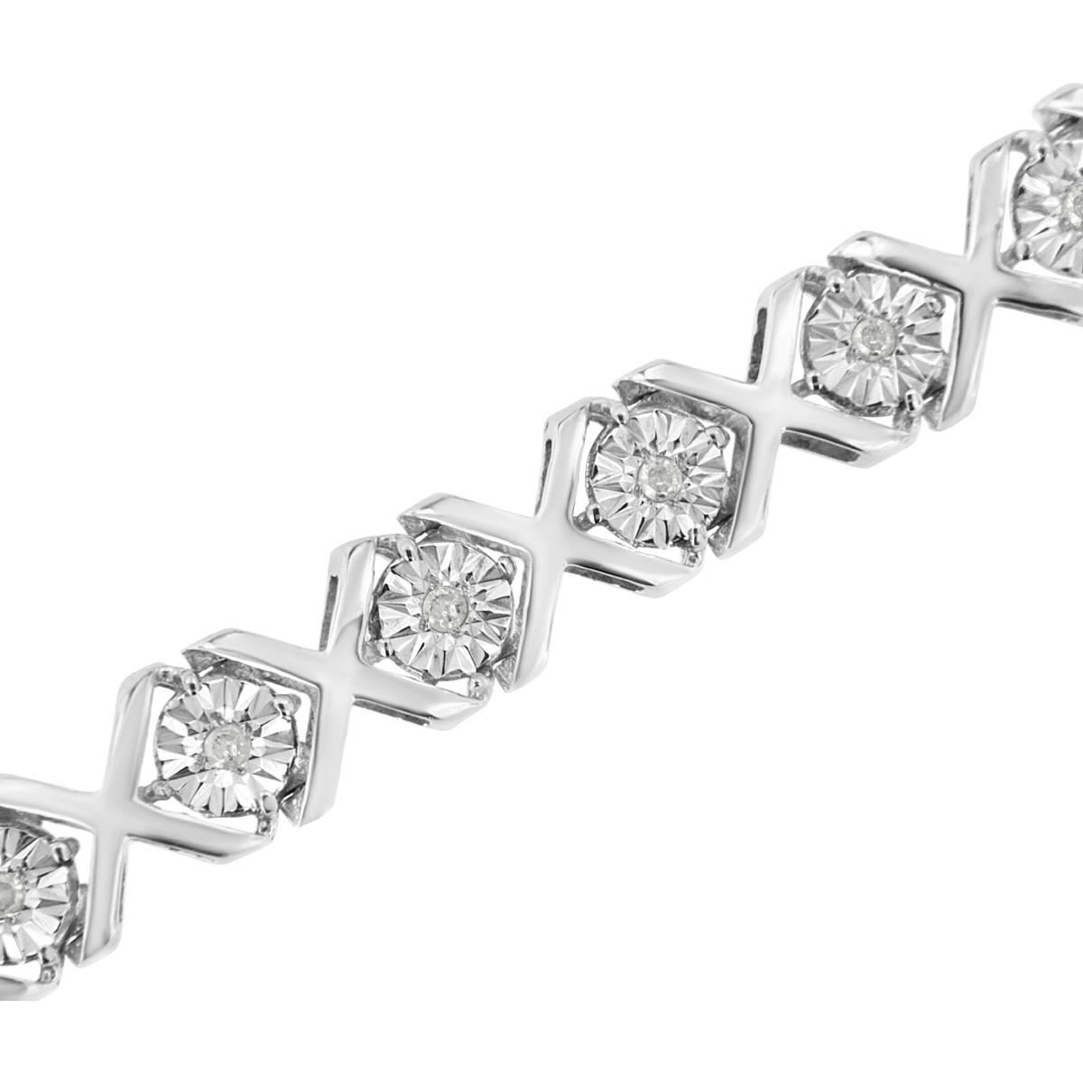 Haus of Brilliance Sterling Silver 1/4ctw. X-Link Bracelet