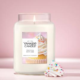 Yankee Candle(R) 22oz. Vanilla Cupcake Jar Candle